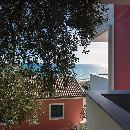 Maisonette Sea View * グリファダ