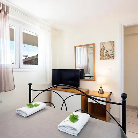 Maisonette Sea View *